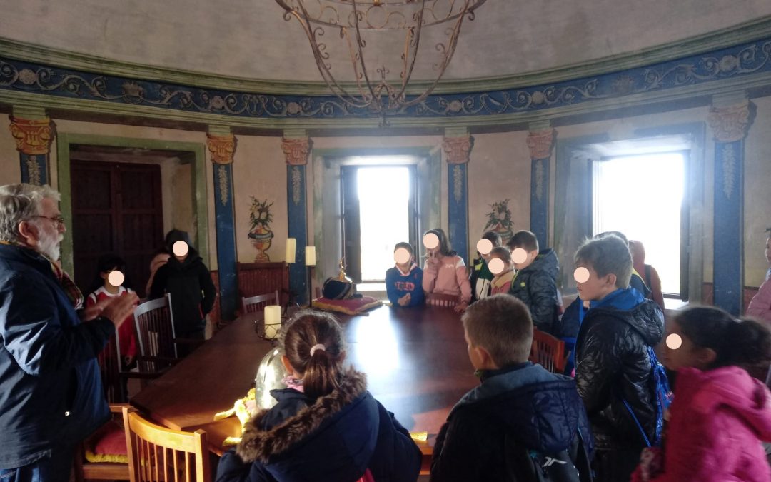 El Colegio Gerónimo Belda visita nuestra ermita.
